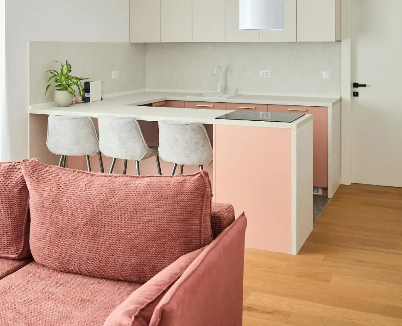Miss Pink I Apartament Cu Un Dormitor I One Cotroceni Park Bukareszt