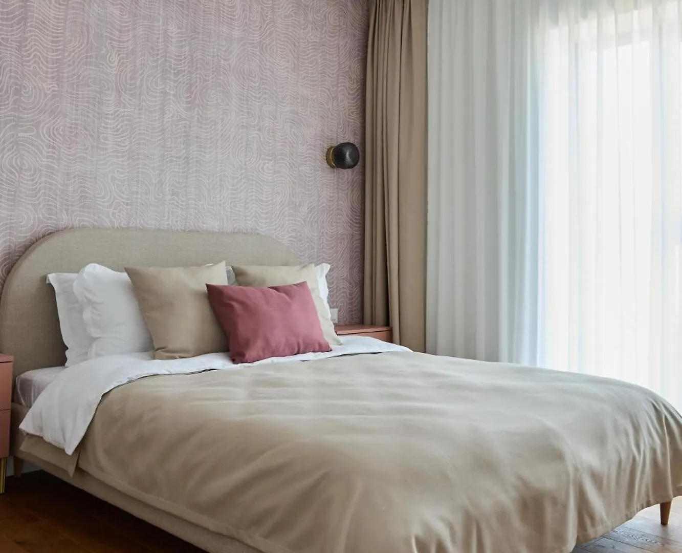 Miss Pink I Apartament Cu Un Dormitor I One Cotroceni Park Bukareszt 0*,
